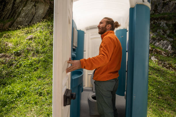 Best Porta potty delivery and setup  in Kdeer, IL