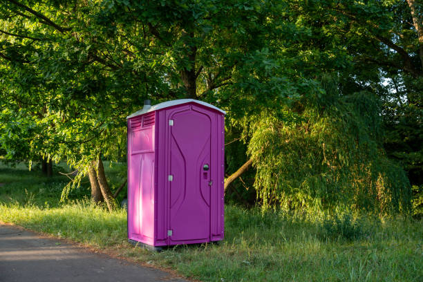 Portable Toilet Options We Offer in Kildeer, IL