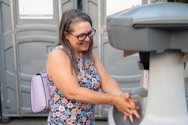 Best Porta potty rental near me  in Kdeer, IL